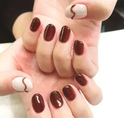 2本ニュアンスネイル💅(オフ代込み)
