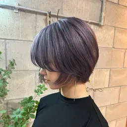 ブリーチカラー👱♀️ブリーチしてオンカラーになります🎀