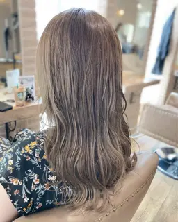 🦖ロングcut👱🏻‍♀️‪✂︎‬＆ 透明感color🫟【ブリーチ無し❌】(⚠️⚠️注意事項をお読みください‼️)