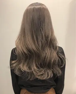 ハイトーンカラー🌈似合わせカット＋ブリーチonカラー＋オージュアTR🌈