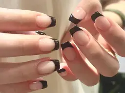 ずーっと使える♪ フレンチ　¥7500　《オフ&ケア込》