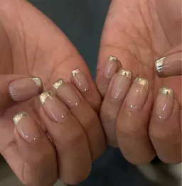 フレンチネイル・ミラーフレンチ撮影モデル募集中💅🏻🌷