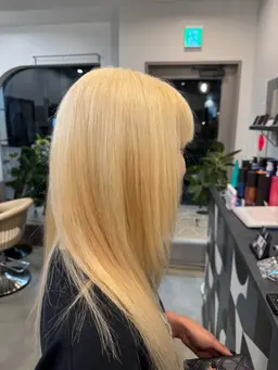 【1日1名限定】ブリーチカラー14500​〜​→7250​〜​