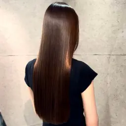 【髪質改善シルクストレート🪶🪶🪶】(カット+縮毛矯正+髪質改善ヘアエステのセットメニューになります🌱)
