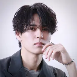 【🔥メンズ限定🔥SNS用撮影（カウンセリング動画）】骨格矯正カット+眉カット+トリートメント+スタイリング