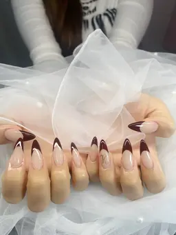 チップ長さ出しフレンチ1センチまで