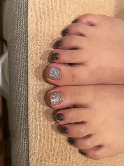 【11月3日12時、15時、17時】フットジェルネイル※補足に記載の場所をご確認ください