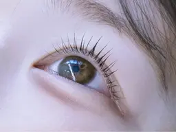 根元からあげる♡上まつげパーマ