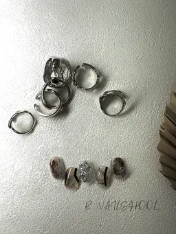 ニュアンスネイル　オフあり
