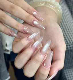 【💜💜チップ長さだし9月特典価格 】水光ちゅるん感★特殊マグネットネイル￥7485