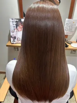 【クセをのばす髪質改善】　髪質改善ストレート＋カット　￥22400→¥19900