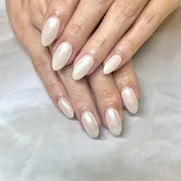 【キレイめ✨オフ有】ミラーネイル🕯️　(パラジェル変更可/笹塚)