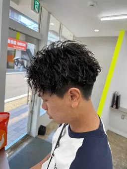 🌀《人気No.1》ツイストスパイラルパーマ+カット