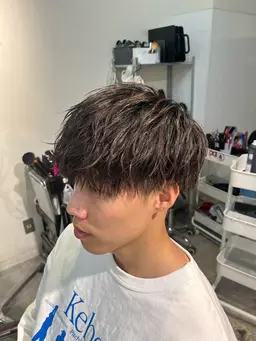 🌙【残り2名限定価格‼️】メンズマッシュカット+ツイストスパイラルパーマ🌀✂️