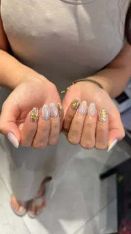 【オフなし】持ち込みデザイン👌🏻アート2本ネイル🧚🏻‍♀️💅🏻＋甘皮ケア