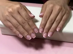 フレンチネイル