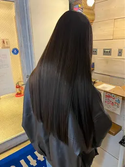 🩷サラサラ縮毛矯正✨️うねり撃退🩷(肩上)