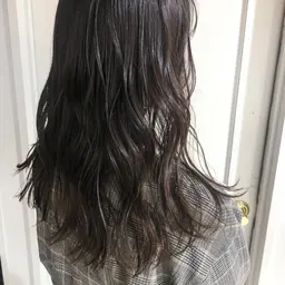 前髪カット🐣+ブリーチなし寒色系カラー❄️