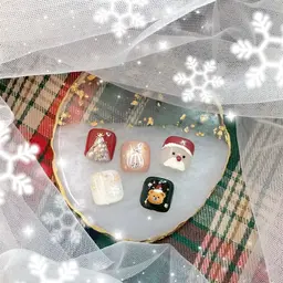 オフ無し🩵〈フットネイル〉クリスマス限定🎄親指アートコース✨組み合わせ自由で右左でdesignを変えられます🦌❄️