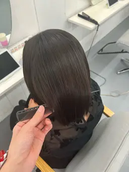 美髪矯正 + 似合わせカット
