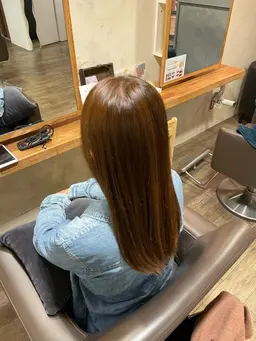 【クセ・うねり解消🙆】しっとりまとまる美質感ストレート(縮毛矯正+3STEPトリートメント)