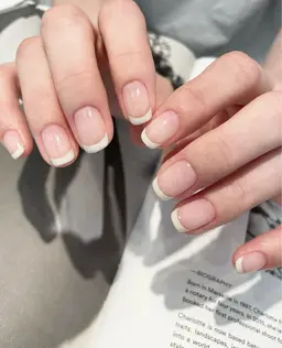 フレンチネイル💅※クリアベース(オフ代込み)