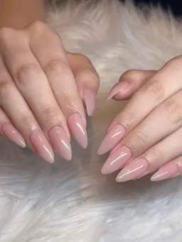 🎀 モデル限定 9/6 10時~ 🎀 白フレンチ（+ラメライン）［オフなし.ケア込み］⚠️規定、注意事項あり