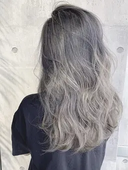 ✨✨ダメージレス✨✨ケアブリーチ+オンカラー（トリートメント別）