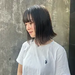 似合わせカット+透明感カラー+クイックTR .*・゚