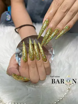 《最先端スカルプ》💅モデル募集🩵ワンカラー/ラメグラ(パーツ別途料金)✨オフあり ¥4000 165分 ※オフ代別