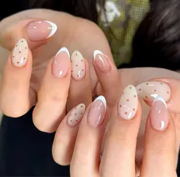 ✨ネイルモデル募集✨（デザインお任せ・材料費のみ）