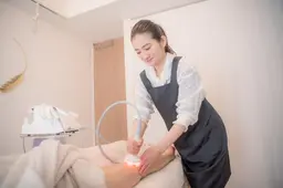 【寝ている間にボディ革命】汗だく発汗マット付き痩身マシン+リンパマッサージで冷え・固まり脂肪にアプローチ　全身120分