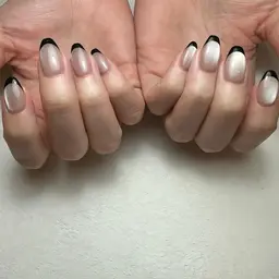 《限定ハンドジェル》フレンチコース　オフありの方のみ