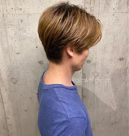 🌟メンズカット＋ポイントダウンパーマ🌟
