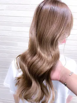 50%off❤️透明感たっぷり✨ツヤカラー+ 4stepトリートメント（ロング料金、カット無し）