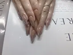 ラメ.フレンチ.グラデーションネイル💛✨（オフなし）