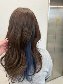 【💙ᩚインナーカラー💙ᩚ】ブリーチ+オンカラー+トリートメント【ブリーチモデル様限定】