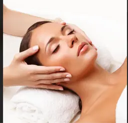 スキンケア発想のフェイシャルワックス脱毛 細かい産毛を脱毛してスキンケアの浸透率アップ!化粧のリアップ!