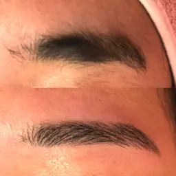 【当日限定】眉毛ワックス脱毛　黄金比測って垢抜け！　当日予約限定で口コミ可の方はこの金額に！！※パーマは含まれていません