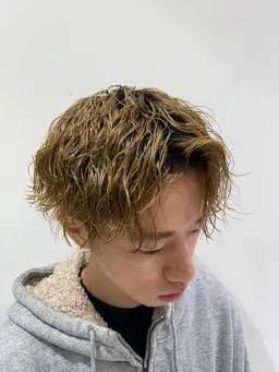 ✂️期間限定メニュー✂️🌈似合わせカット＋プレミアムヘアカラー＋炭酸シャンプー＋頭皮トリートメント🌈