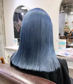 【🦋✨ケアブリーチ＋ミルボントリートメント✨🦋】※カット込み　レディース限定💁‍♀️