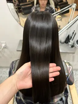最高峰の艶髪に🪞✨ケラチントリートメント