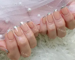 🌈ハンド🌈初回ソフトジェルオフ無料🌸ガラスフレンチ🌼ベース色付き🥨パーツ追加可能💝