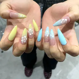 【オフなし】🤍1cm以上の長さ出し/チップスカルプ持ち込みデザイン🧸🎀アート６本まで