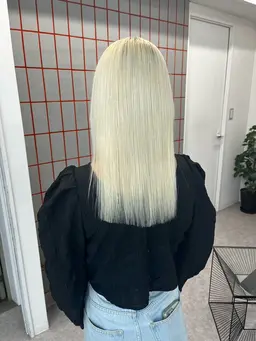 ブリーチリタッチ➕トリートメント🫧🤍