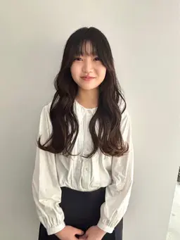 カット+【ストレート・ブリーチ・カラー】選べます‼️