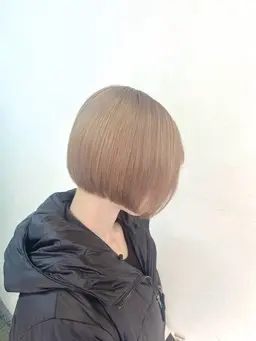 平日限定15:00​〜​🌈リタッチ+カラー⭐️