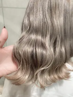 🦄水曜・日曜限定🦄✨メンテナンスカットモデル×ケアブリーチ×カラー×トリートメントサービス✨