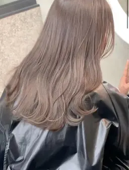 カット(長さ肩下)+ブリーチなしダブルカラー+2ステップトリートメント☀️