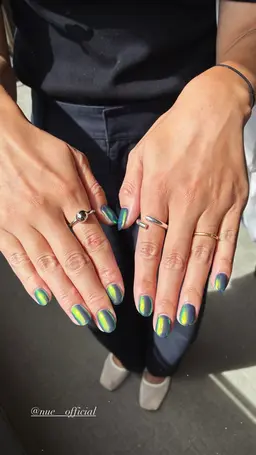 【研修中】【ハンド】🪐マグネットorミラーorオーロラ🪩この中からお選びいただけるメニューです！